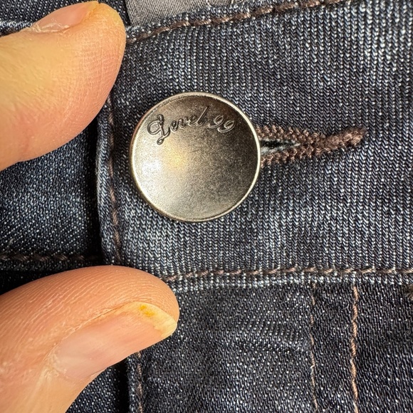 LEVEL 99 Women's 26 Dark Wash Denim Pencil Skirt Stretchy Straight Festival - Picture 2 of 12